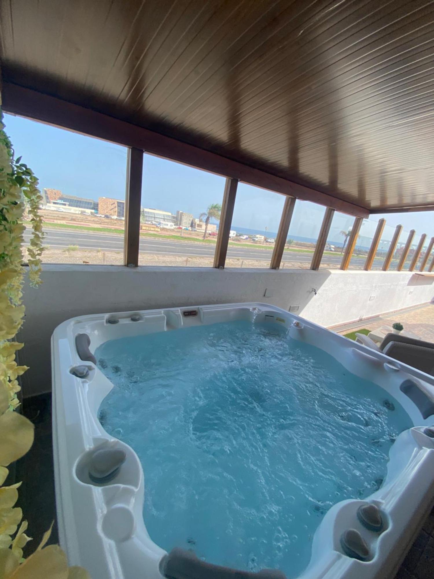 Beach Villa Private Heated Pool カレタ・デ・フステ エクステリア 写真