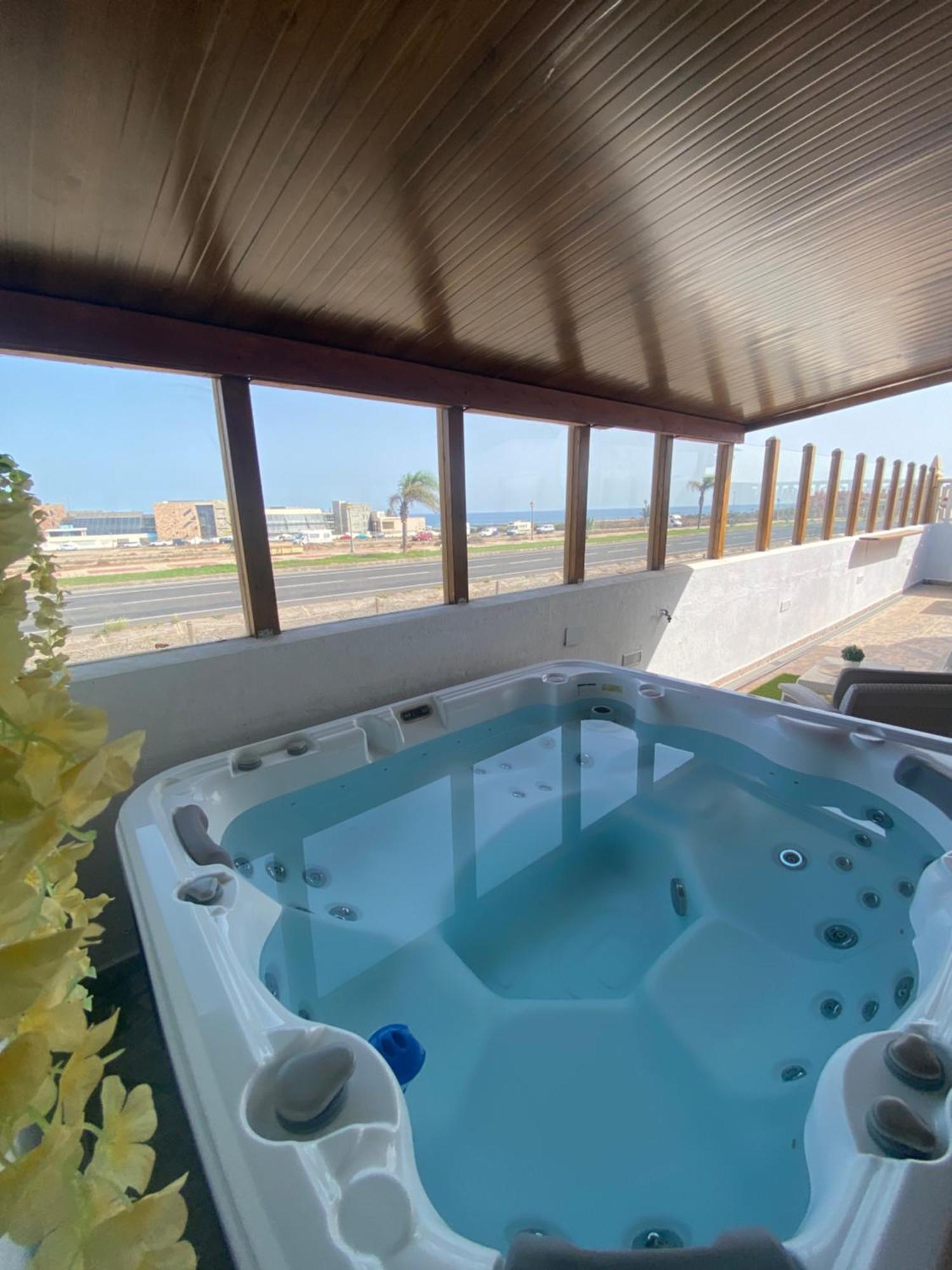 Beach Villa Private Heated Pool カレタ・デ・フステ エクステリア 写真